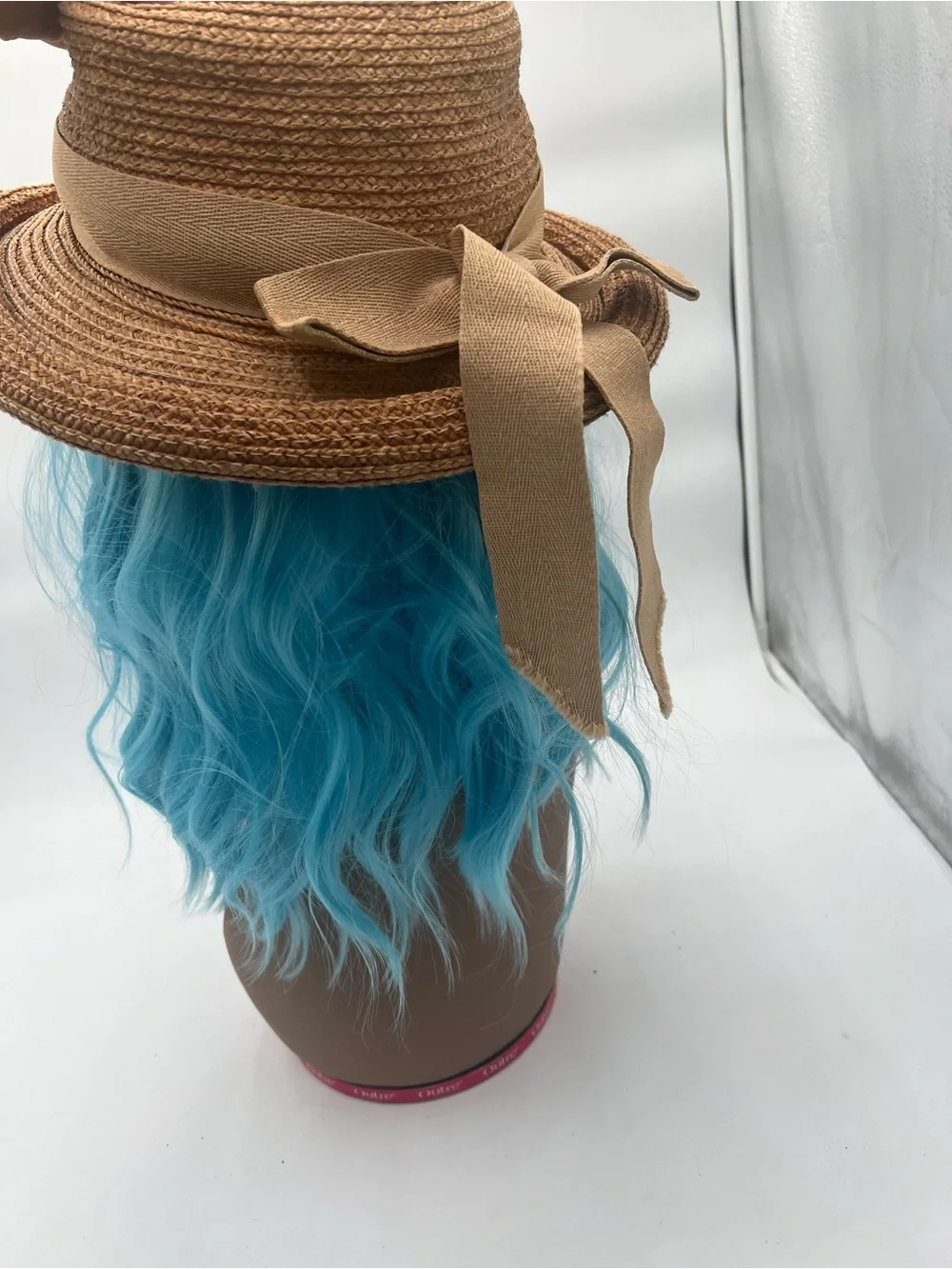 Light Blue Short Curly Wig with Bangs – Synthetic Cosplay/Party Wig